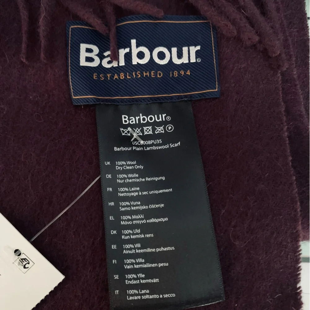 NWT Barbour Plain Lambswool Scarf in Damson Purple, unisex
